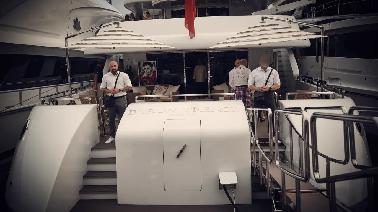 Yacht-side protection detail — Monaco
